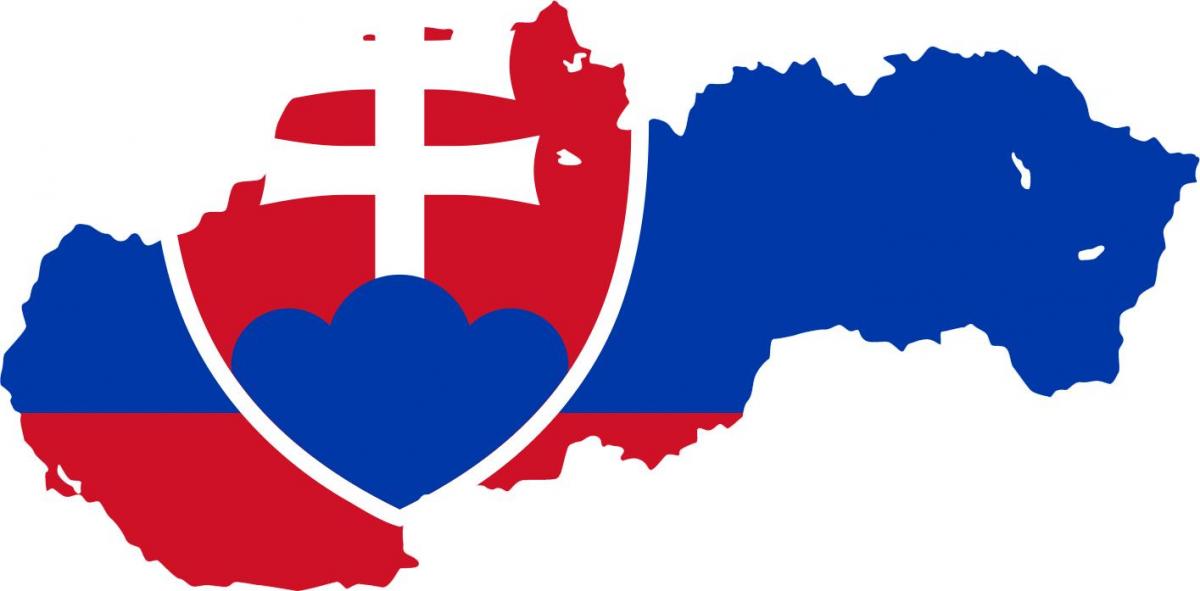 地図のスロバキア国旗